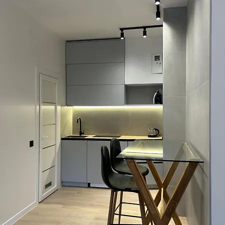 Appartement Miamo студія з терасою *