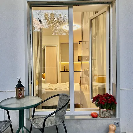 Miamo студія з терасою вул кубійовича 20 Апартаменти